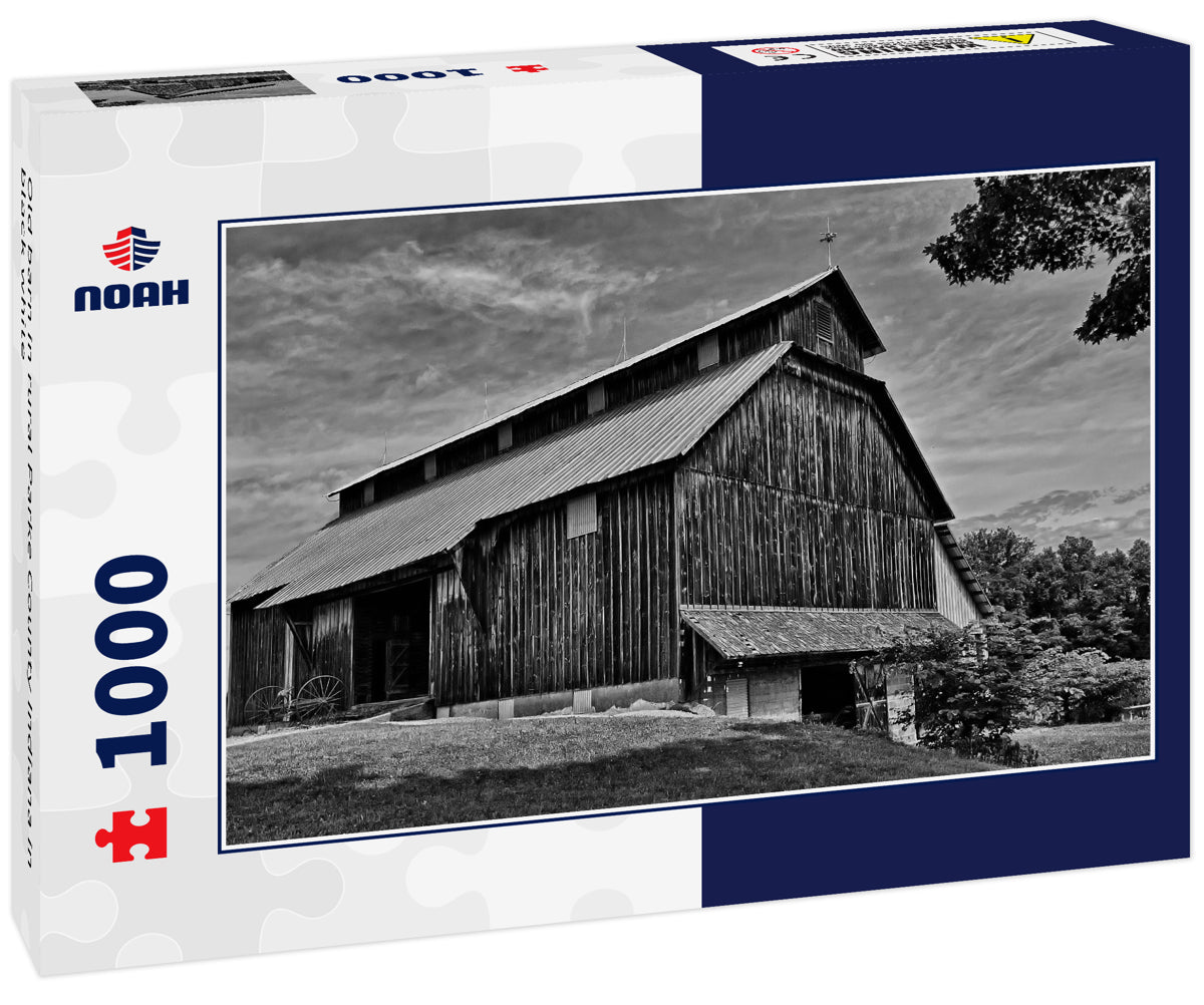 Old barn in rural Parke County Indiana in black white