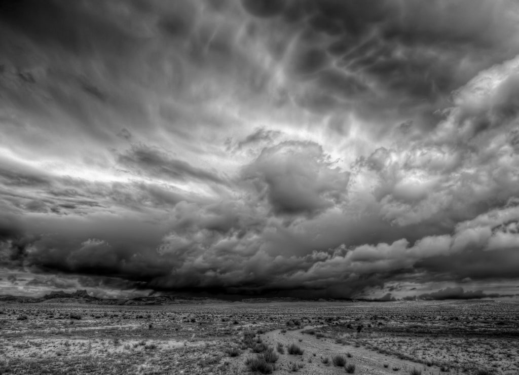 A massive thunderstorm over central Utah in black white