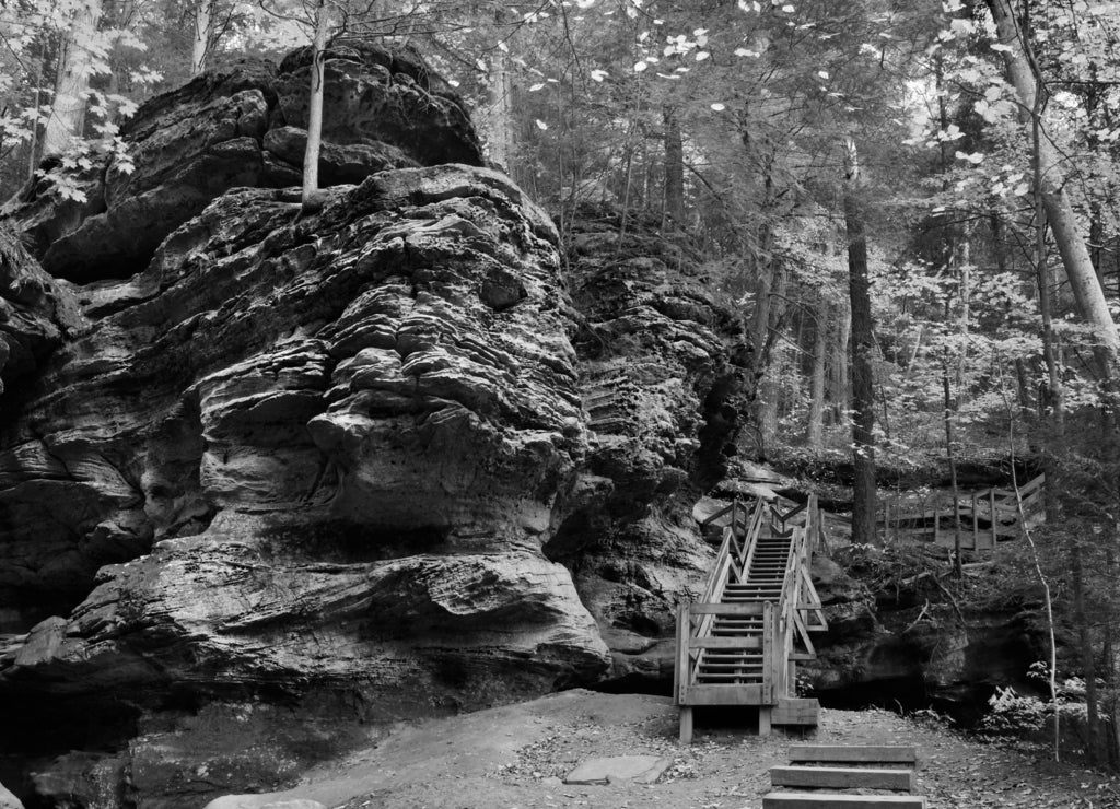 Ash Cave Cliffs, Ohio in black white