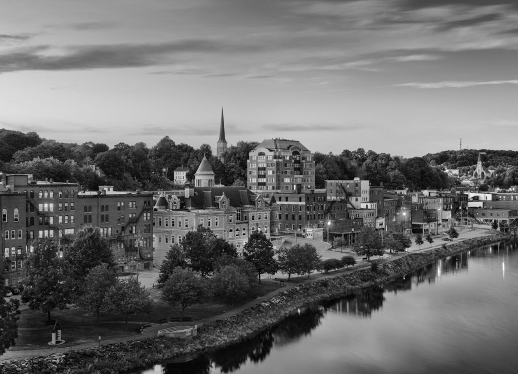 Augusta, Maine, USA in black white