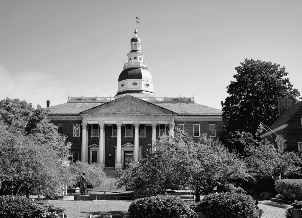 Maryland State Capital Building in black white