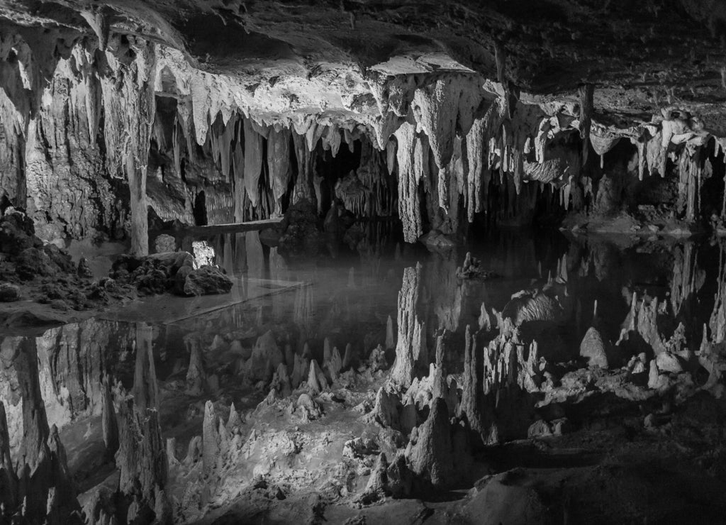 Stalactites and stalagmites of Luray cave, Virginia, USA in black white