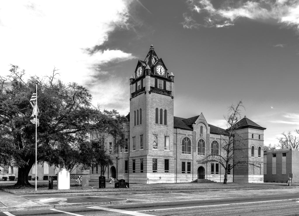 Landscape of Autauga County Courthouse Alabama in black white