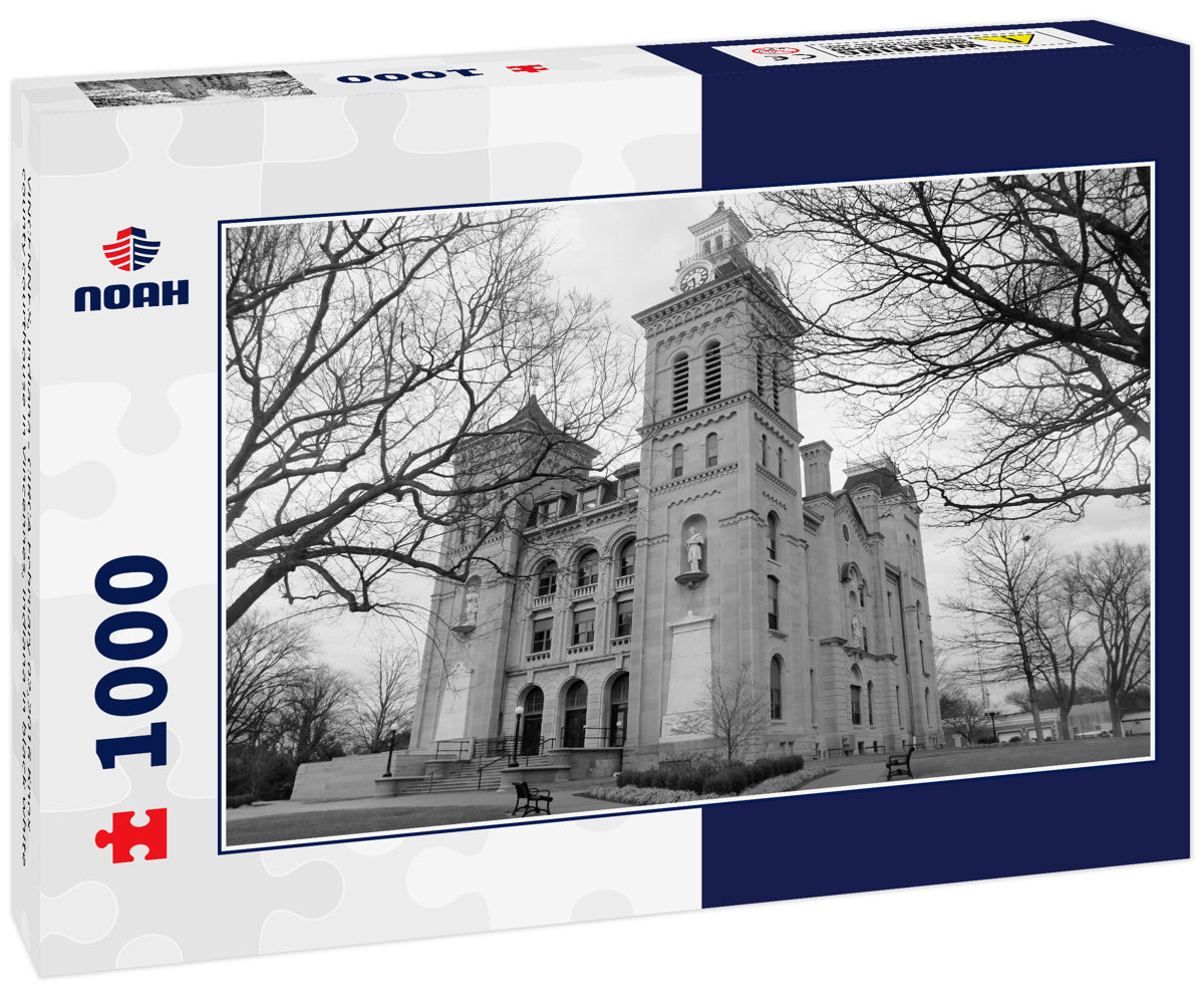 VINCENNES, Indiana - CIRCA February 02,2016 Knox county courthouse in Vincennes, Indiana in black white