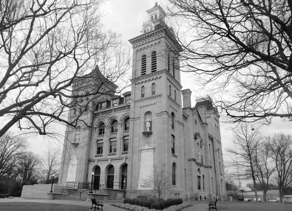 VINCENNES, Indiana - CIRCA February 02,2016 Knox county courthouse in Vincennes, Indiana in black white