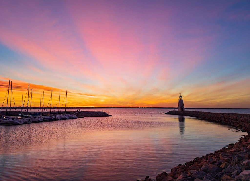 Sunset beautiful landscape of the Lake Hefner lighthouse Oklahoma