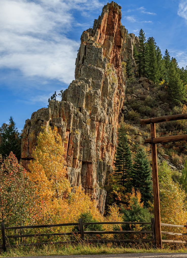 The Great Dikes rock formations in the Spanish Peaks of Colorado, USA