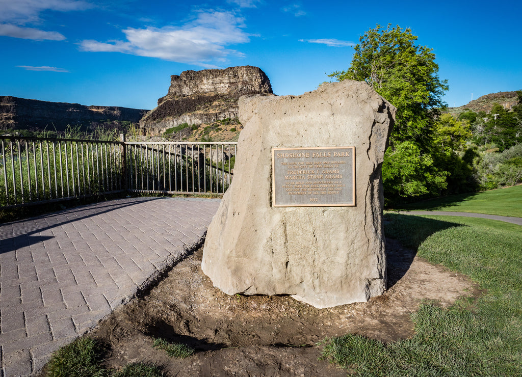 Commemorative marker plaque at Shoshone Falls Park, Twin Falls, Idaho, USA