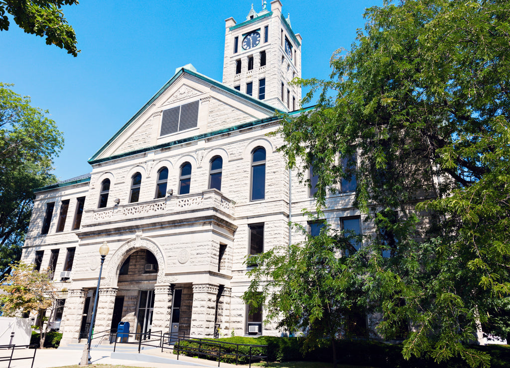 Old courthouse in Taylorville Illinois