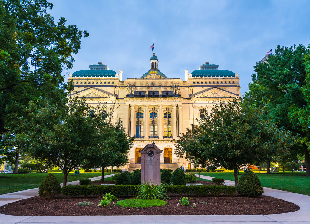 Indiannapolis, Indiana, USA: indianna state house at night