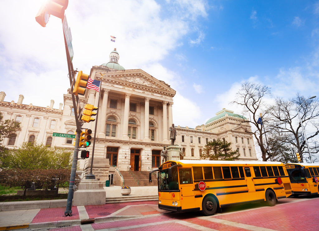 Bus stop in front of Indiana Statehouse building