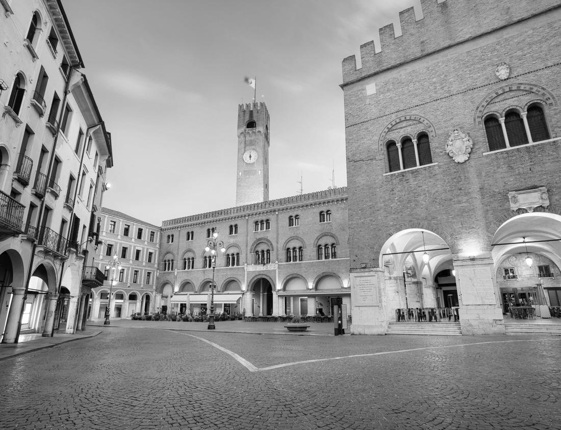 Noah Jigsaw Puzzle Cliff Palace View from the Overlook, Mesa Verde National Park, Colorado in black white 1000 pieces