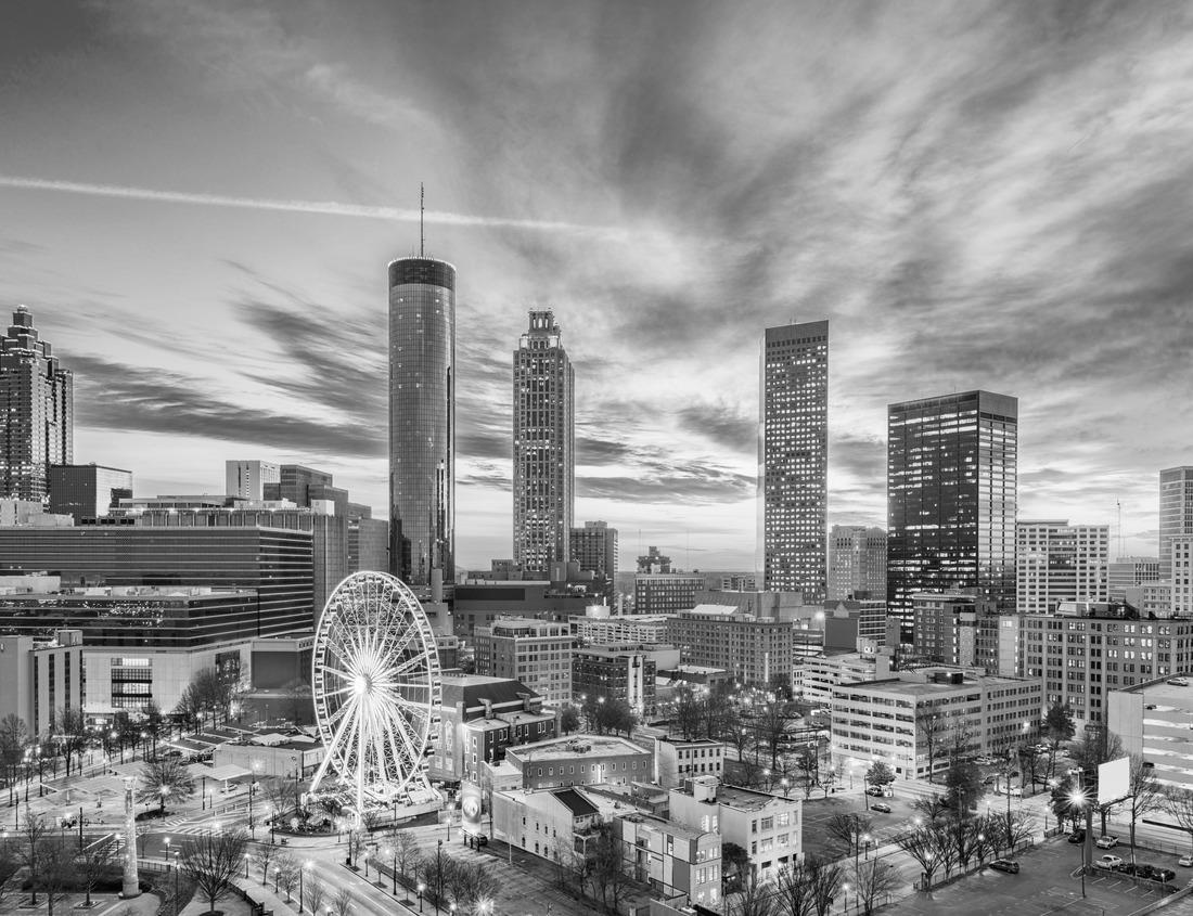 Noah Jigsaw Puzzle Macon, Georgia, USA downtown skyline at dusk in black white 1000 pieces