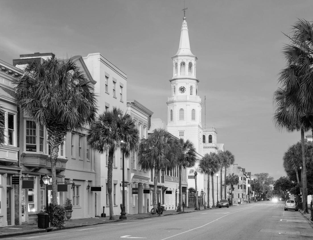 Noah Jigsaw Puzzle Green Coastline of Ireland, Europe in black white 1000 pieces