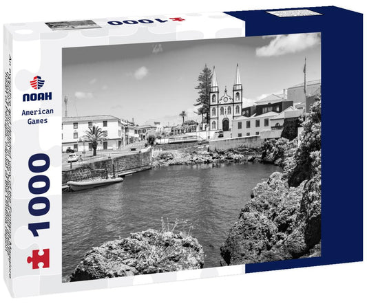 Noah Jigsaw Puzzle An evocative and detailed view of the Fontana Maggiore (Mayor's Fountain) in the historical and artistic heart of Perugia, capital of the Umbria region, in central Italy in black white 1000 pieces