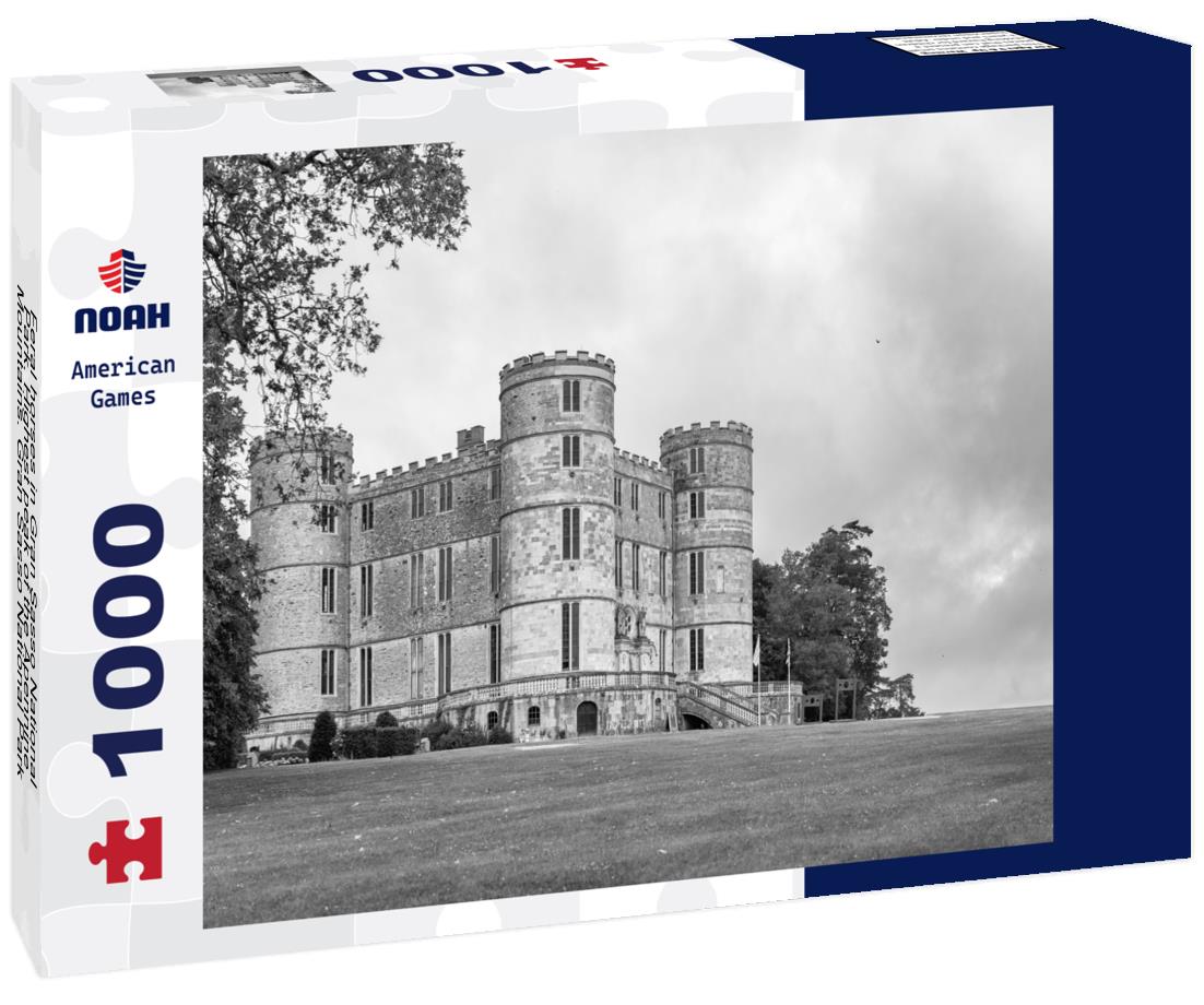 Noah Jigsaw Puzzle Feral horses in Gran Sasso National Park. Highest peak of the Apennine Mountains. Gran Sasso National Park, Abruzzo, Italy in black white 1000 pieces