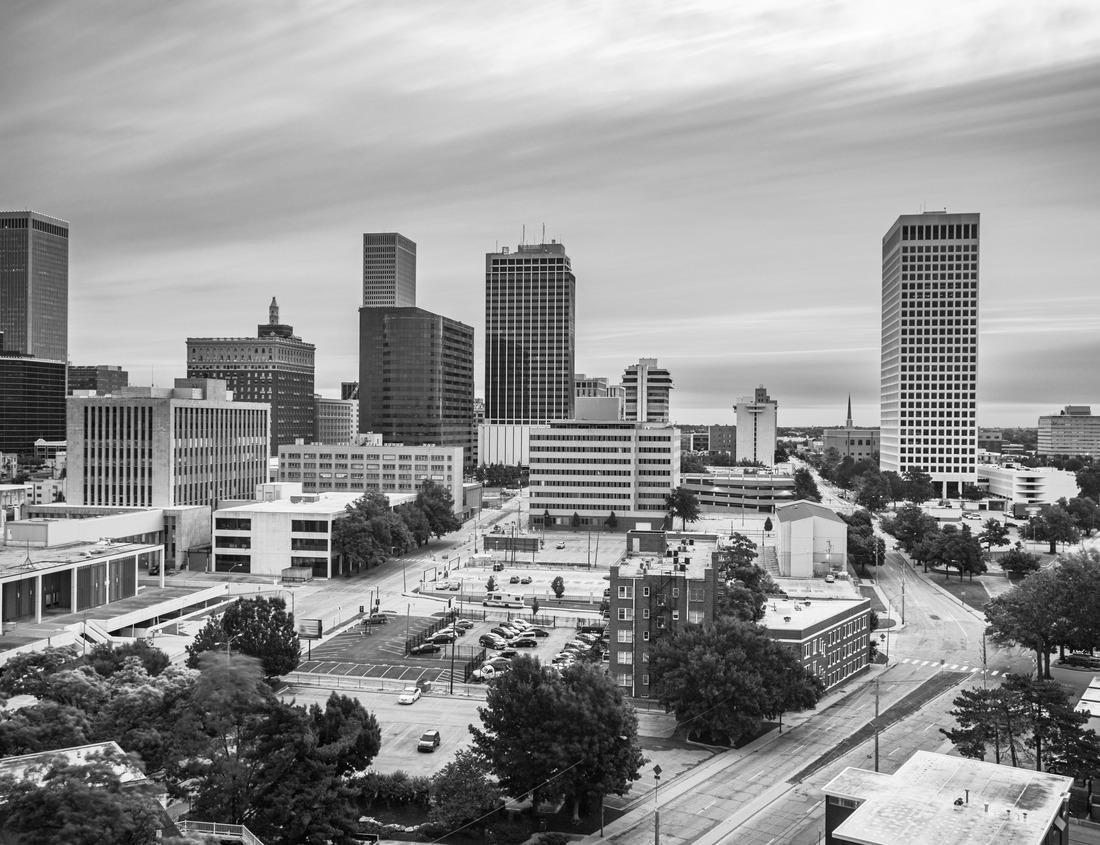 Noah Jigsaw Puzzle Chicago, Illinois, USA Downtown skyline from Lake Michigan at dusk in black white 1000 pieces