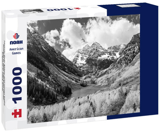 Noah Jigsaw Puzzle Historic Bath Abbey and roman baths building in Bath Old town center, England in black white 1000 pieces