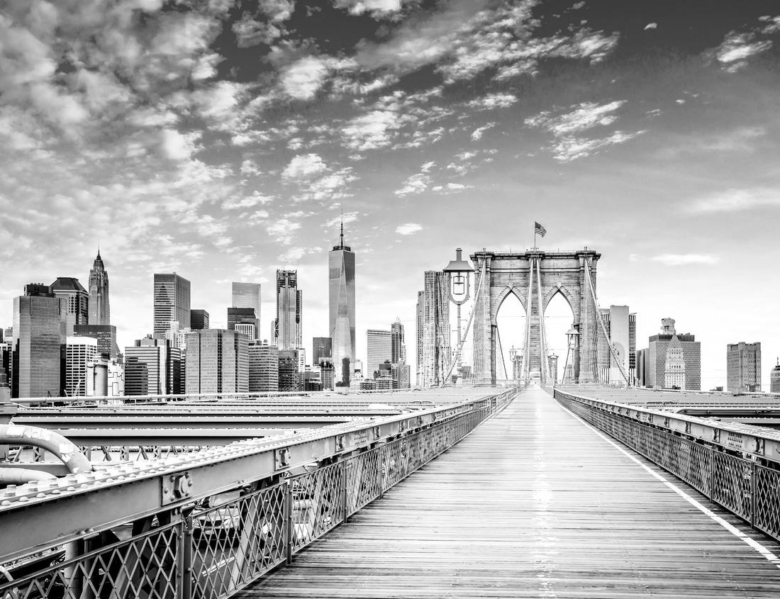 Noah Jigsaw Puzzle Japanese castle in Tokyo with cherry blossom, traveller woman in Kimono traditional dress, Fuji mountain blue sky and reflec of castle in river, Tokyo city, Japan in black white 1000 pieces