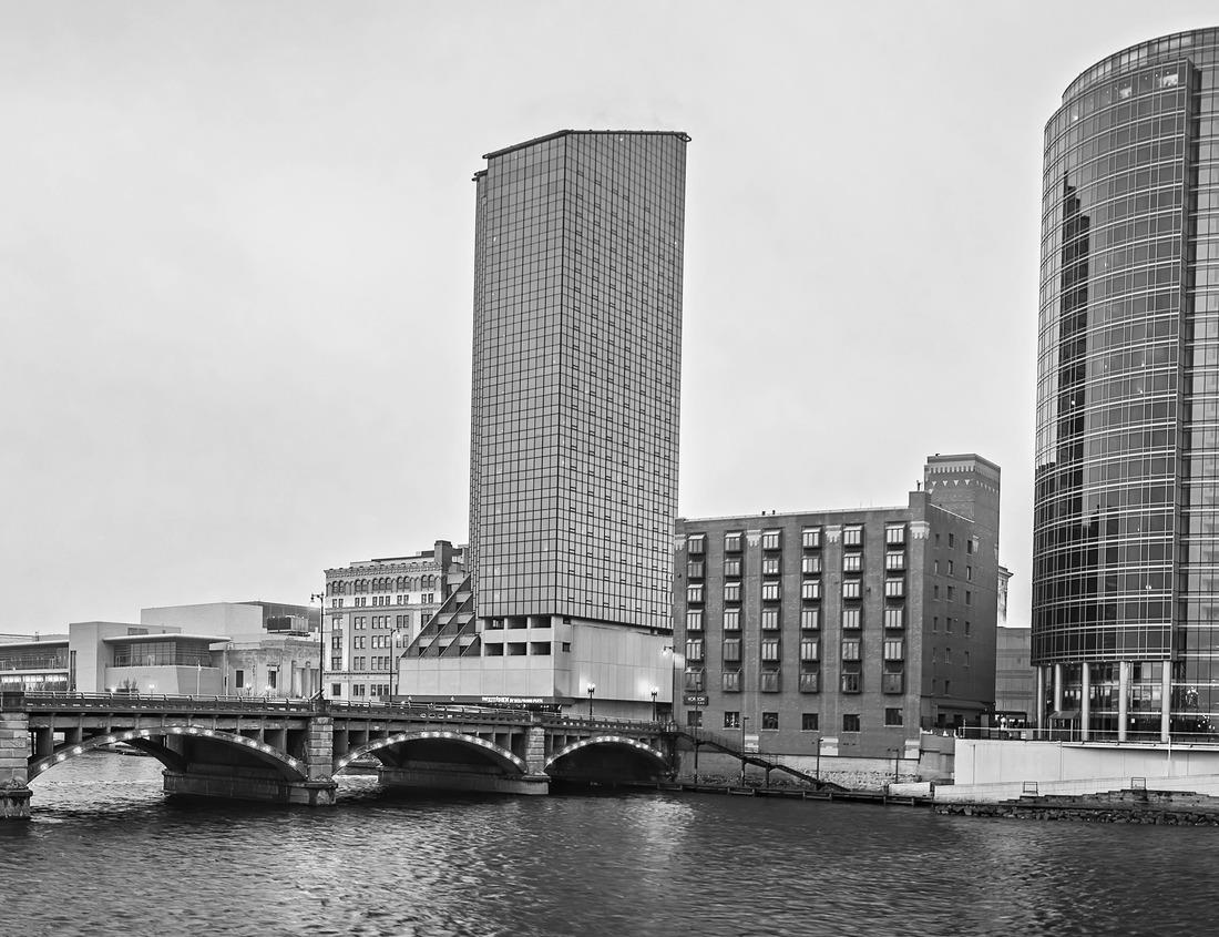 Noah Jigsaw Puzzle Aerial view of Opelika, Alabama at dusk in black white 1000 pieces