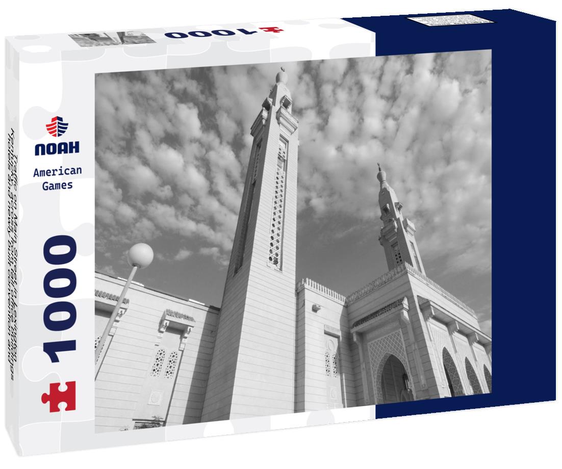 Traffic on Main Street in Lexington, Kentucky, across from tall office buildings, hotels and newly built convention and sports arena 1000pc PuzzleBlack and White