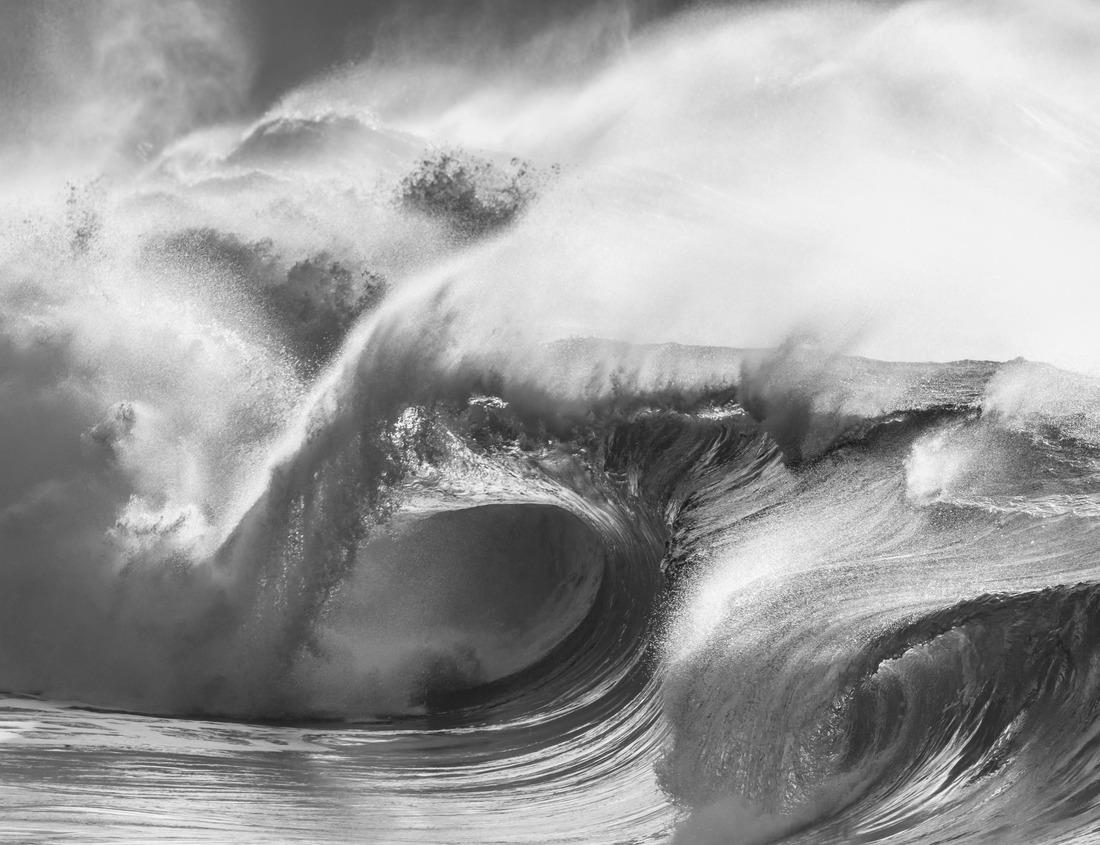 Noah Jigsaw Puzzle Oberhofen Castle on Lake Thun in the Swiss Alps, Switzerland in black white 1000 pieces