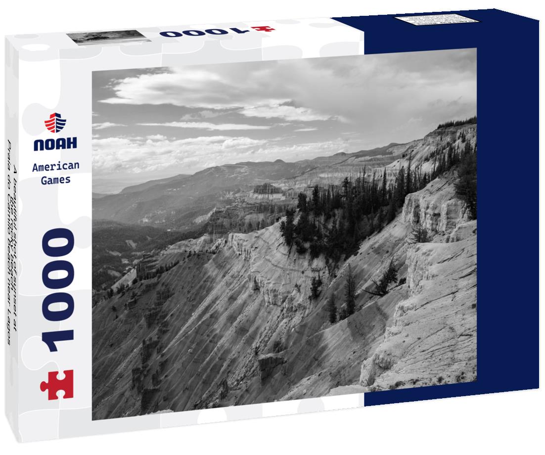 Noah Jigsaw Puzzle A beautiful shot of sunset at the rocky beach - Praia do Camilo beach near Lagos, Algarve, Portugal in black white 1000 pieces