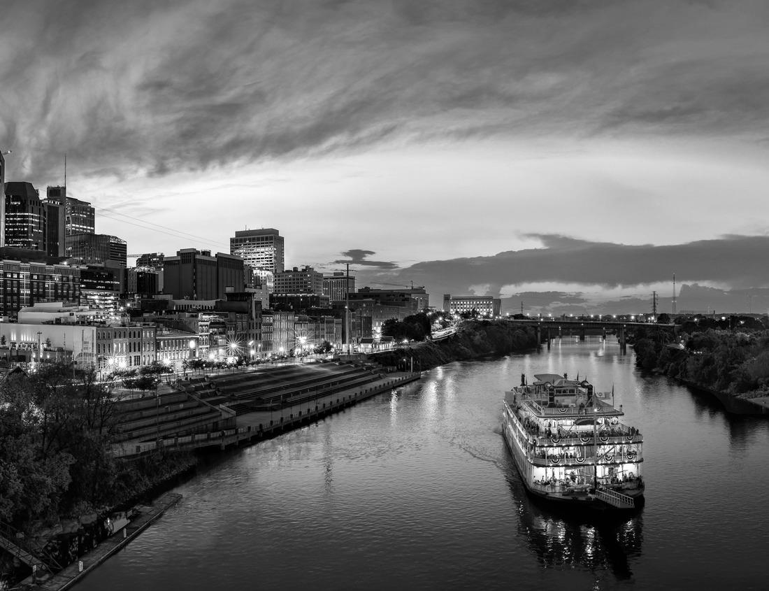 Noah Jigsaw Puzzle Cumberland Gap National Park in Kentucky in black white 1000 pieces