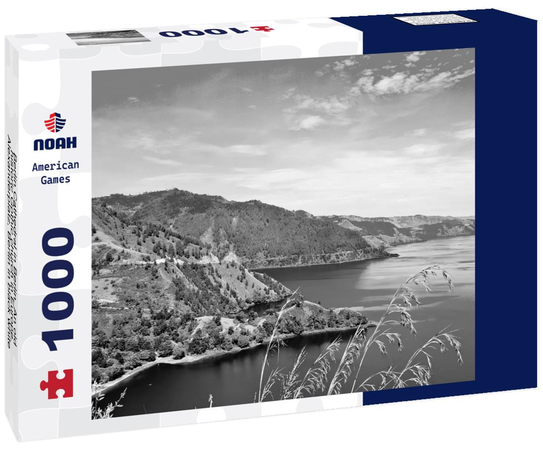 Noah Jigsaw Puzzle Berlin Cathedral in Berlin. An old, historic Gothic church in Europe. Alexanderplatz, Berlin in black white 1000 pieces