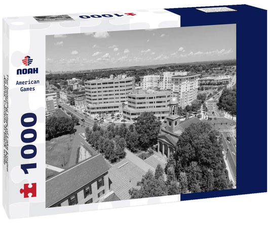 Noah Jigsaw Puzzle The beautiful view of Lake Louise in winter. Banff National Park, Alberta, Canada in black white 1000 pieces