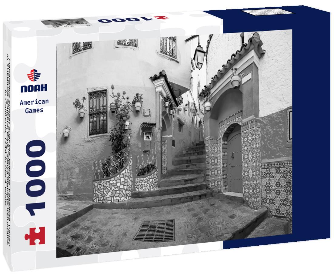 Noah Jigsaw Puzzle Panoramic sunset over the famous Yosemite Valley in Yosemite National Park, Sierra Nevada mountains in California, USA in black white 1000 pieces