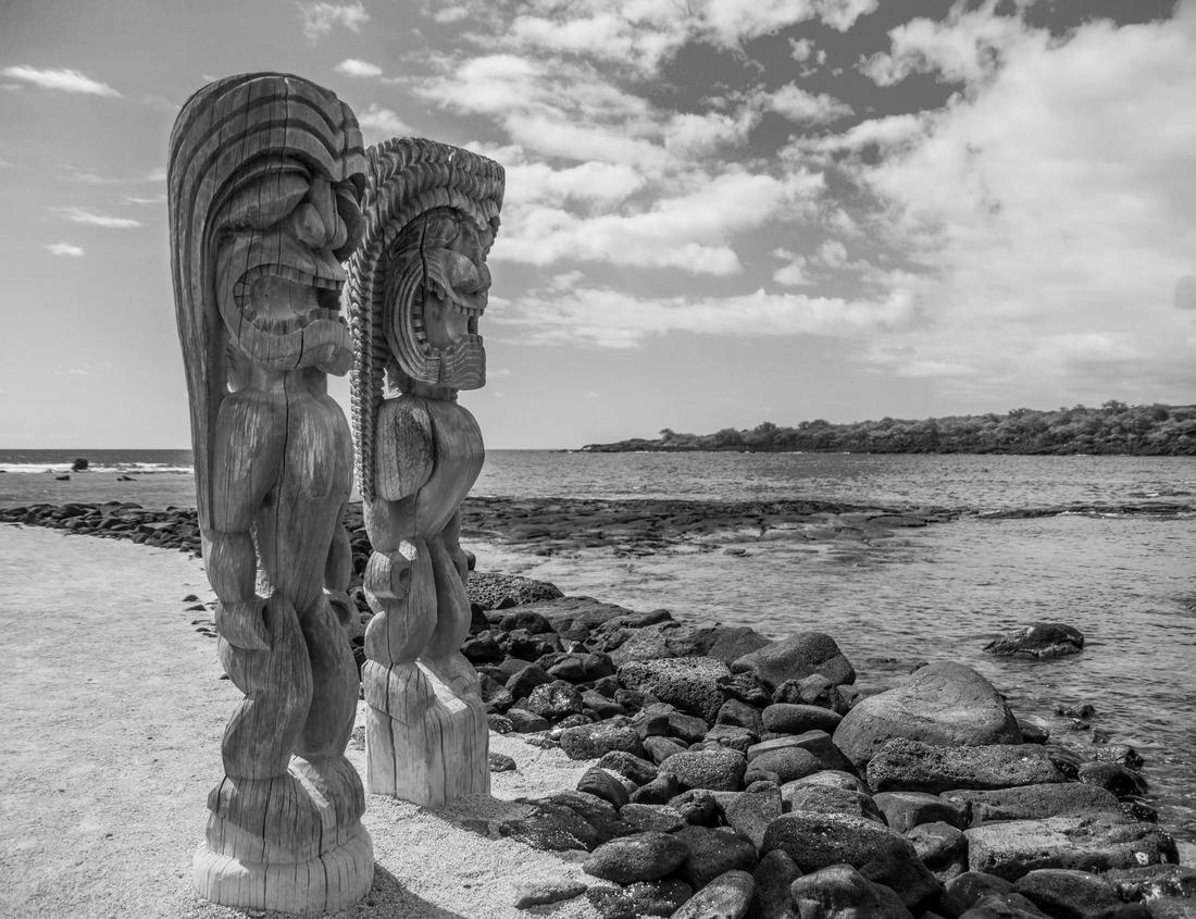 Noah Jigsaw Puzzle Norfolk, Virginia, USA on the Chesapeake Bay at twilight in black white 1000 pieces