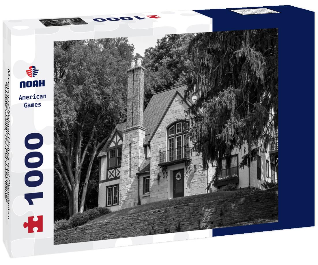 Noah Jigsaw Puzzle Museum of Natural History and Planetarium at Roger Willams Park, Providence, Rhode Island, USA in black white 1000 pieces