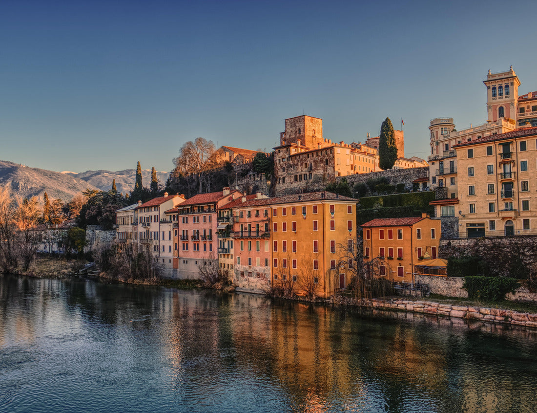 Noah Jigsaw Puzzle Historic center of Bassano del Grappa along the Brenta river in the Veneto region, Italy 1000 pieces