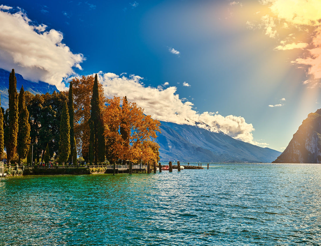 the beautiful Lake Garda, Riva del Garda town and Lake Garda in autumn, Trentino Alto Adige, Italy 1000pc Puzzle