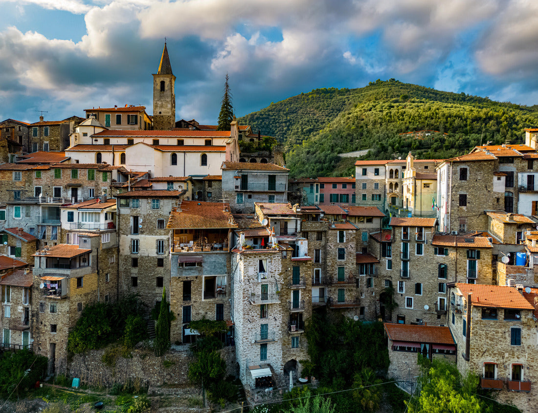 Apricale in the province of Imperia, Liguria, Italy 1000pc Puzzle
