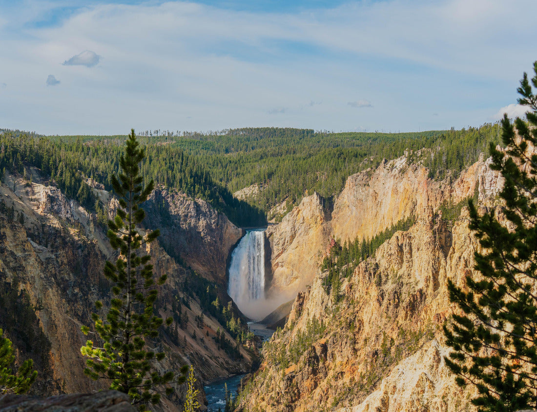 Noah Jigsaw Puzzle Canyon Village Lower Falls on the Yellowstone River at Artist point, Yellowstone National Park, Wyoming, USA 1000 pieces