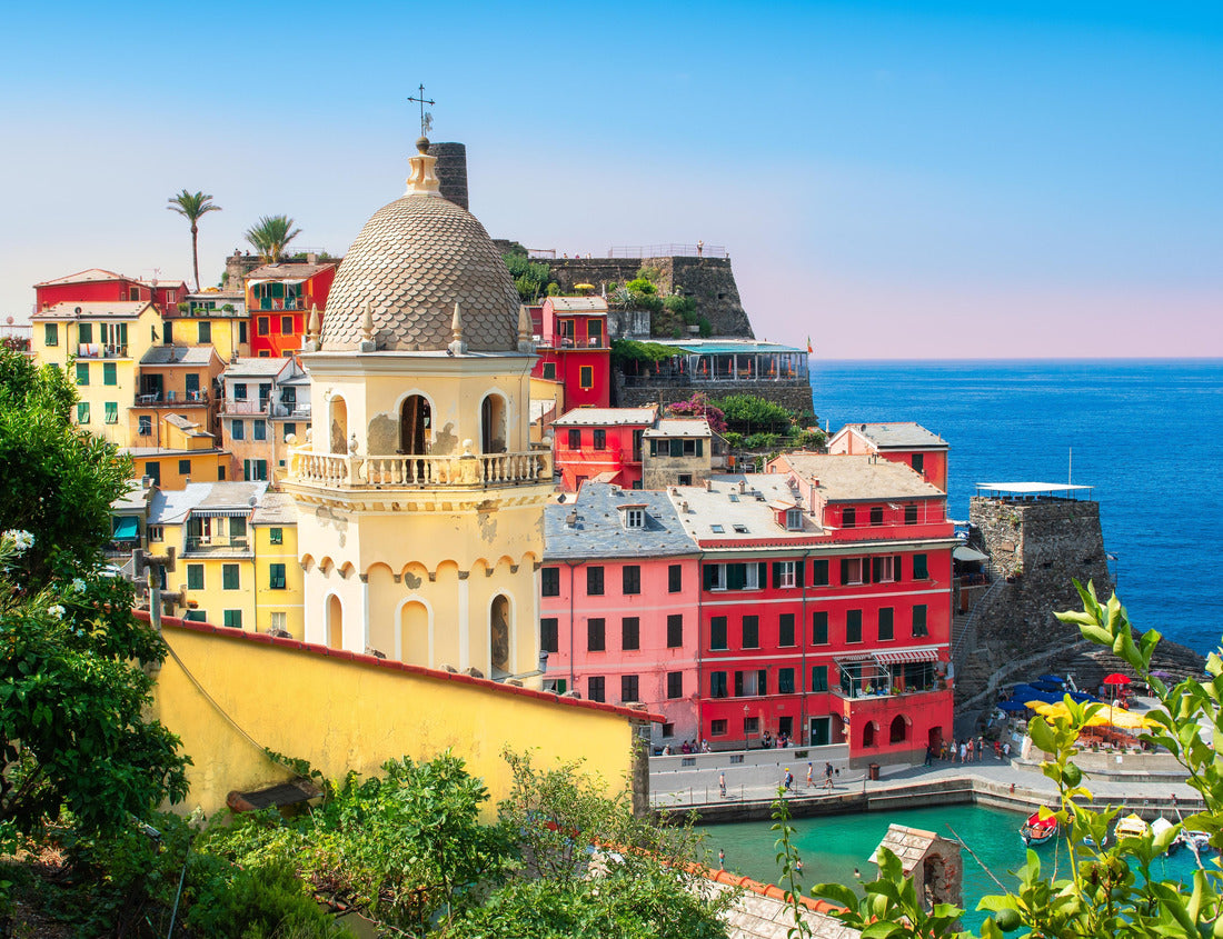 Noah Jigsaw Puzzle Colored village of Vernazza with church tower, Cinque Terre, Italy 1000 pieces
