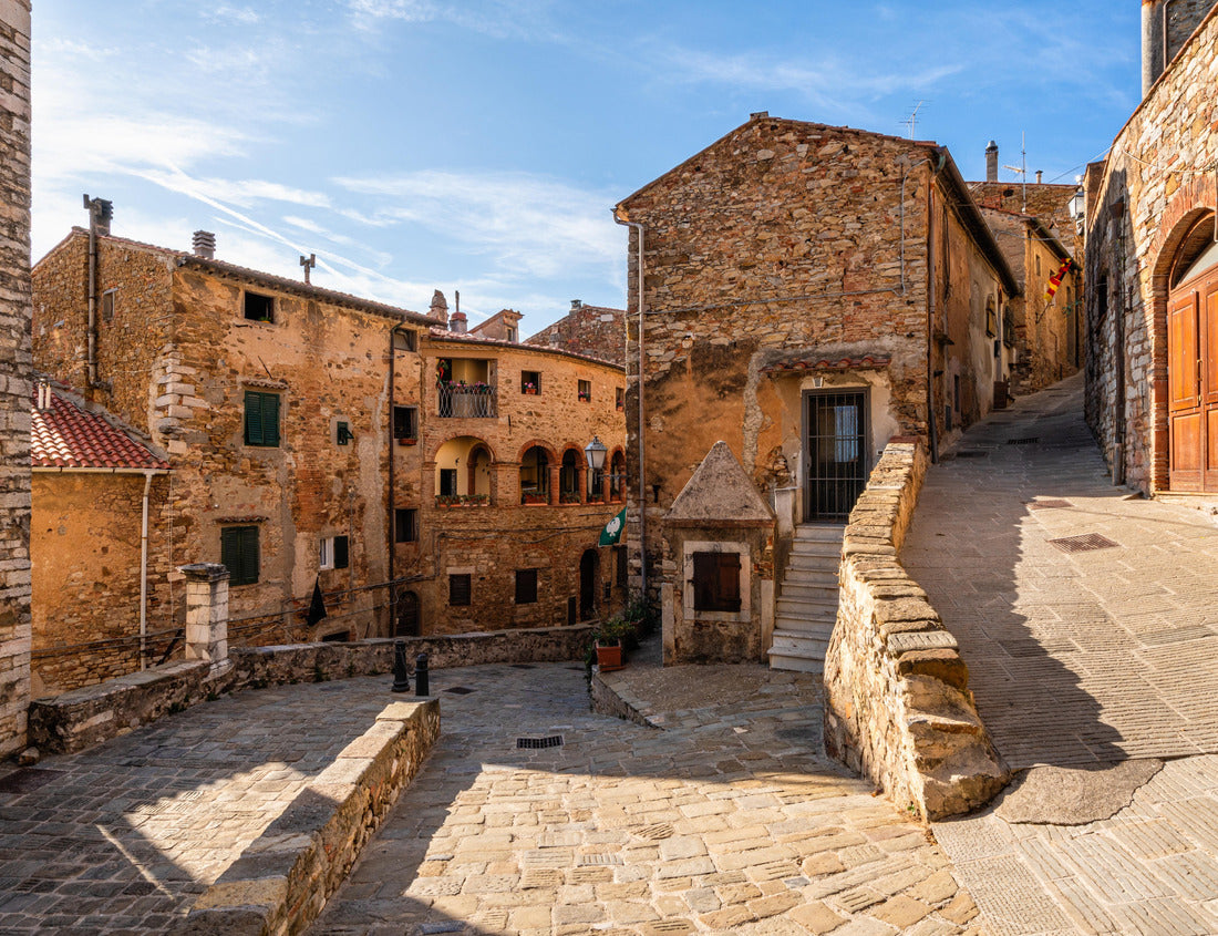 Noah Jigsaw Puzzle Beautiful sight in the village of Campiglia Marittima, on a sunny summer afternoon. In the province of Livorno, in the Tuscany region of Italy 1000 pieces