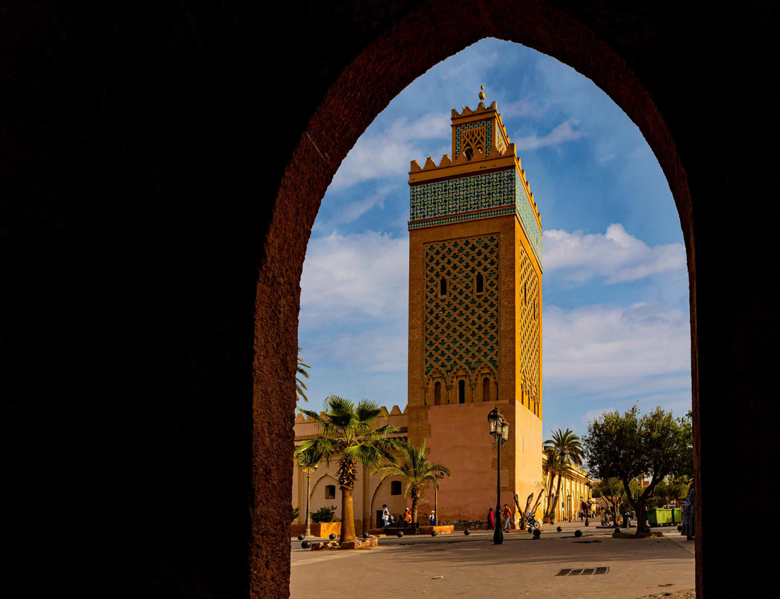 Noah Jigsaw Puzzle Marrakesh Streets of the amazing historic city of Morocco 1000 pieces