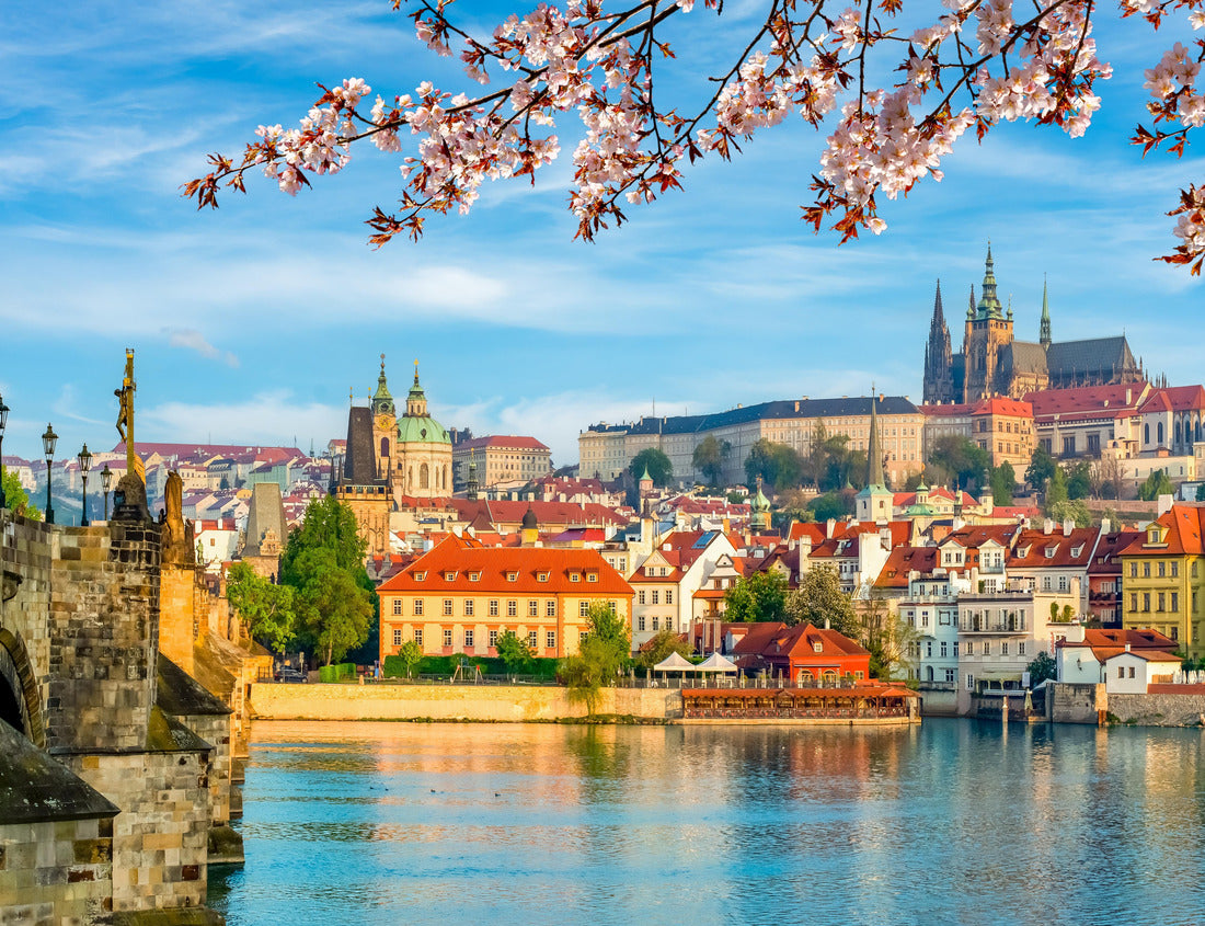 Scenic Prague with Hradcany castle and Vltava river in spring, Czech Republic 1000pc Puzzle