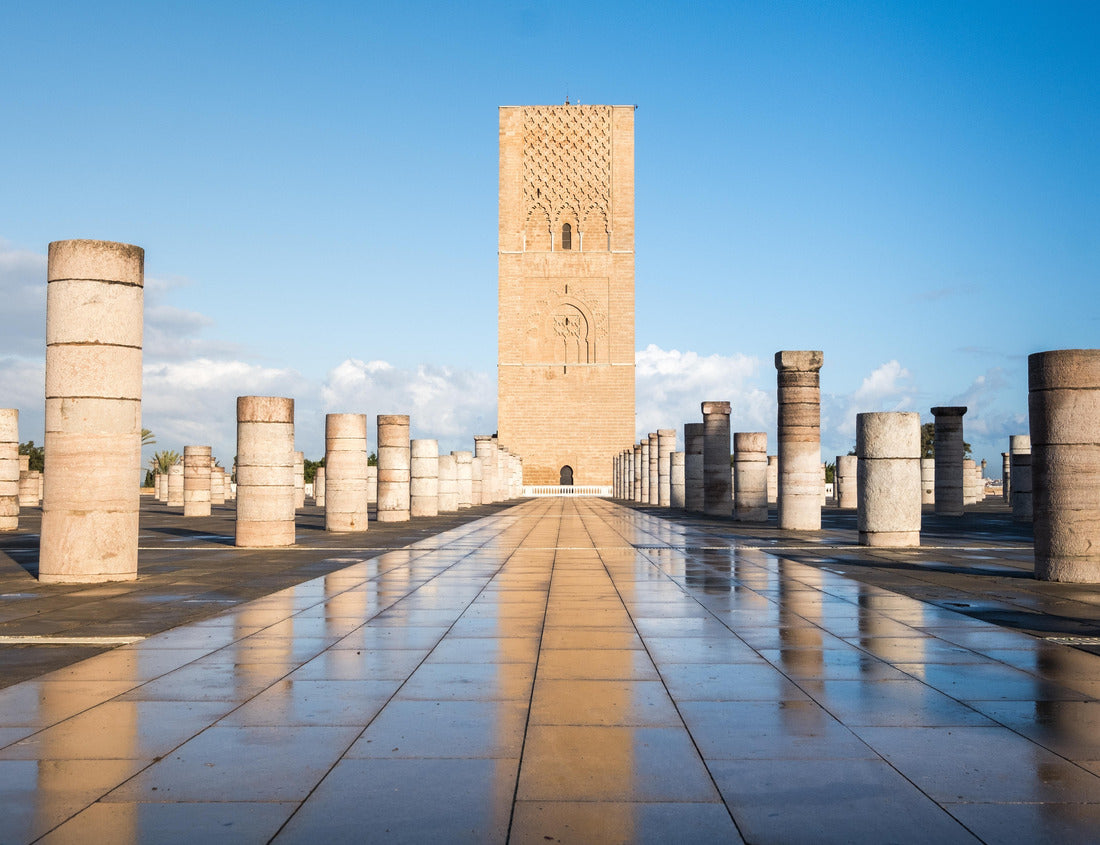 Noah Jigsaw Puzzle Mosque of Sultan Yaqub al-Mansur with the minaret in the center. It is located in the complex of the Mausoleum of Mohammed V, a royal tomb situated in Rabat, the capital of Morocco 1000 pieces