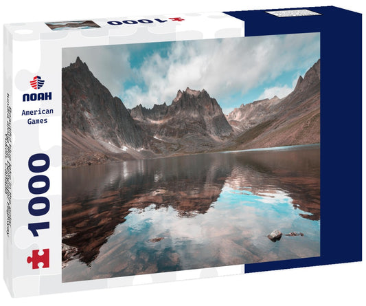 Noah Jigsaw Puzzle Beautiful blue lake in the polar tundra along the Dempster Highway, Yukon, Canada 1000 pieces