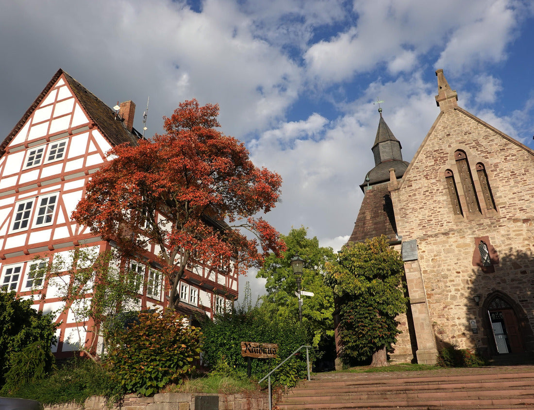 Noah Jigsaw Puzzle Evengelian parish church and historic town hall Trendelburg 1000 pieces