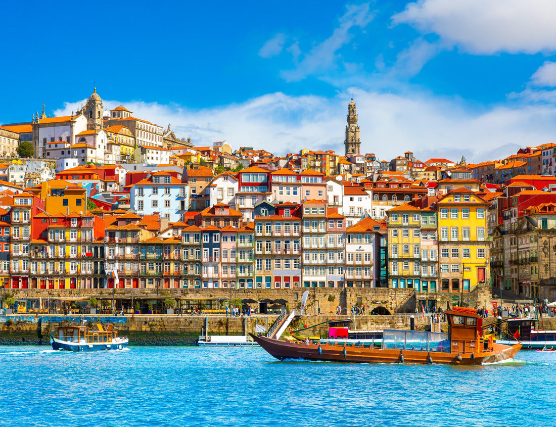 Noah Jigsaw Puzzle Beautiful view of the city of Porto on a beautiful summer day. Porto, Portugal 1000 pieces