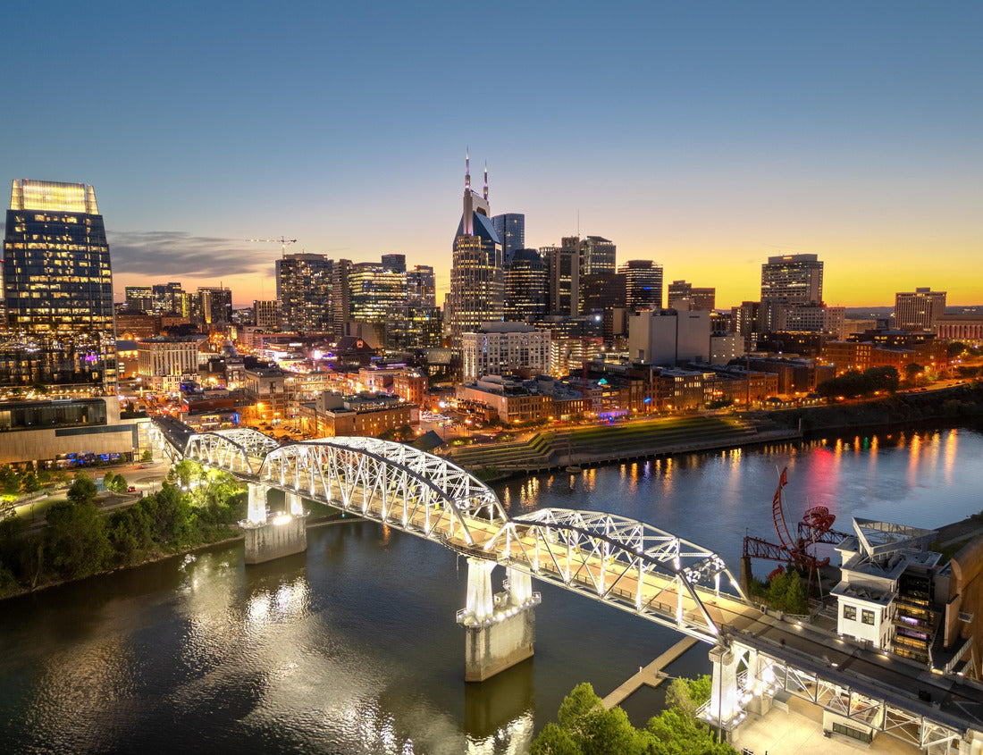 Noah Jigsaw Puzzle Nashville, Tennessee, USA skyline over the Cumberland River at golden hour 1000 pieces