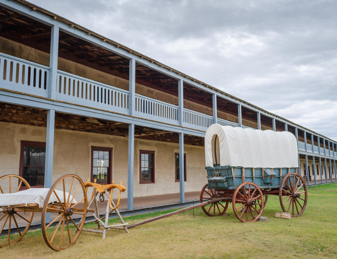 The old cavalry barracks at Fort Laramie National Historic Site, Trading Post, Diplomatic Site, and Military Installation in Wyoming, USA 1000pc Puzzle