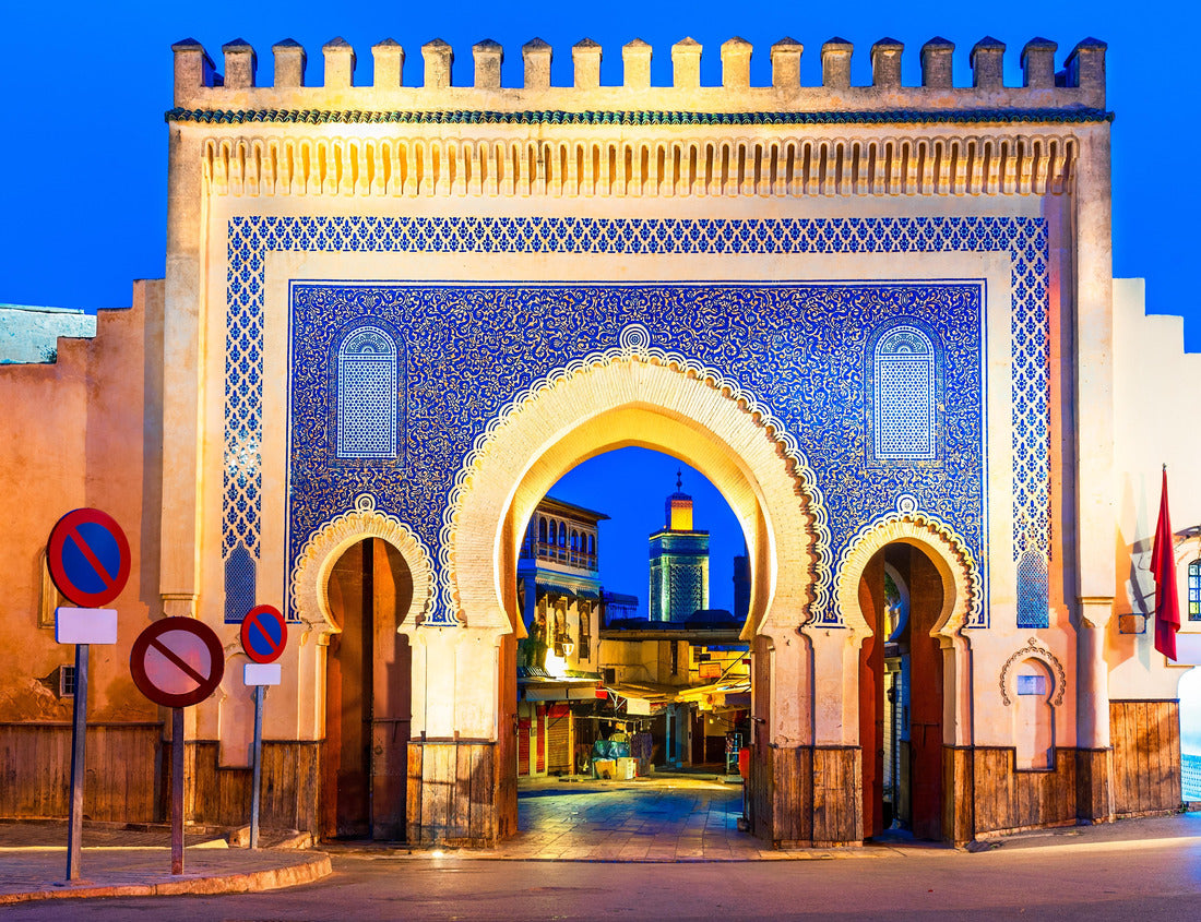 Noah Jigsaw Puzzle Fez, Morocco: Bab Bou Jeloud, or Blue gate is an ornate city gate in Fes el Bali, entrance in the old city or Medina. North Africa travel destination 1000 pieces