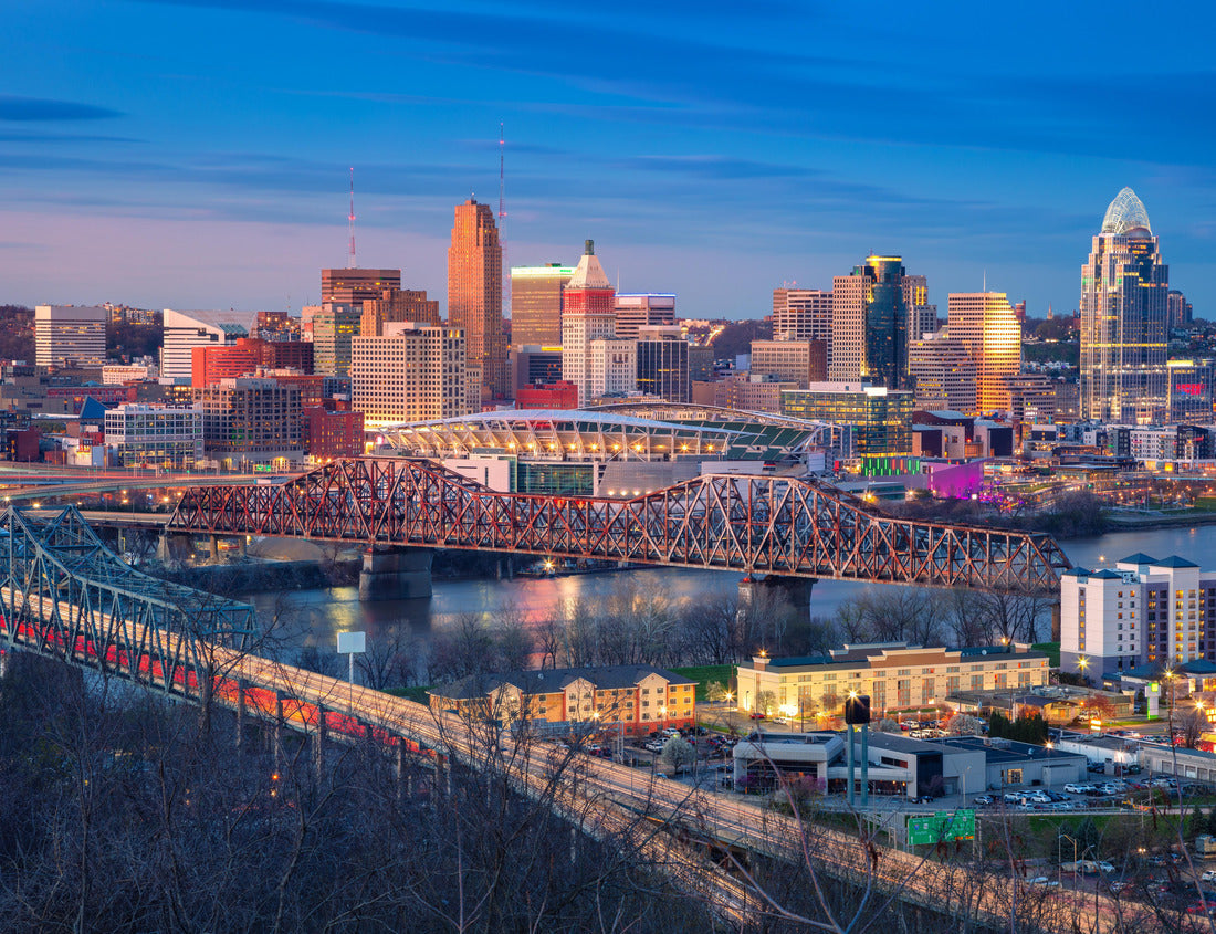 Noah Jigsaw Puzzle Cincinnati, Ohio, USA. Aerial cityscape image of Cincinnati, Ohio, USA downtown skyline with bridges and Ohio River at spring sunset 1000 pieces