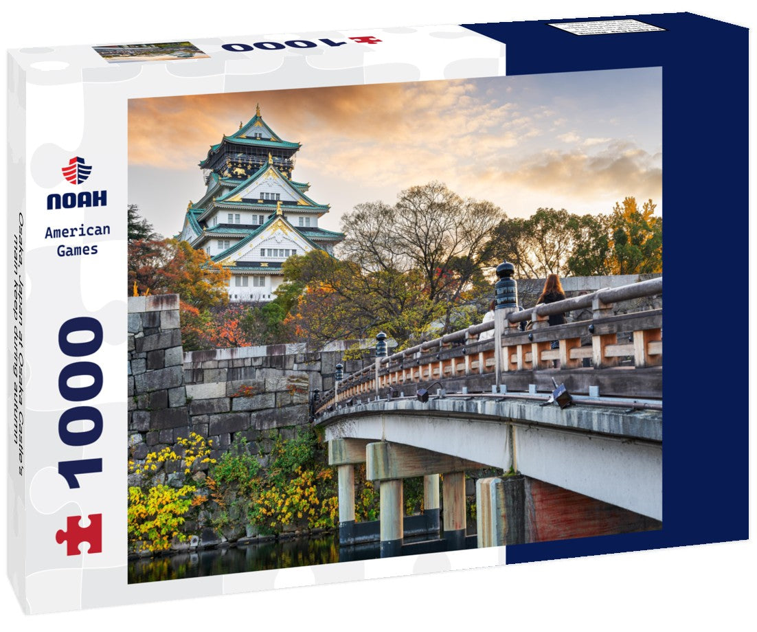 Osaka, Japan at Osaka Castle's main keep during autumn 1000pc Puzzle